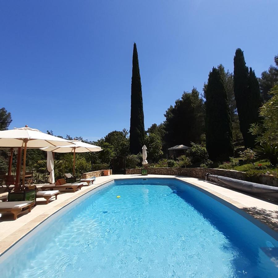 Mas Lei Bancau Bed & Breakfast Le Beausset Eksteriør bilde