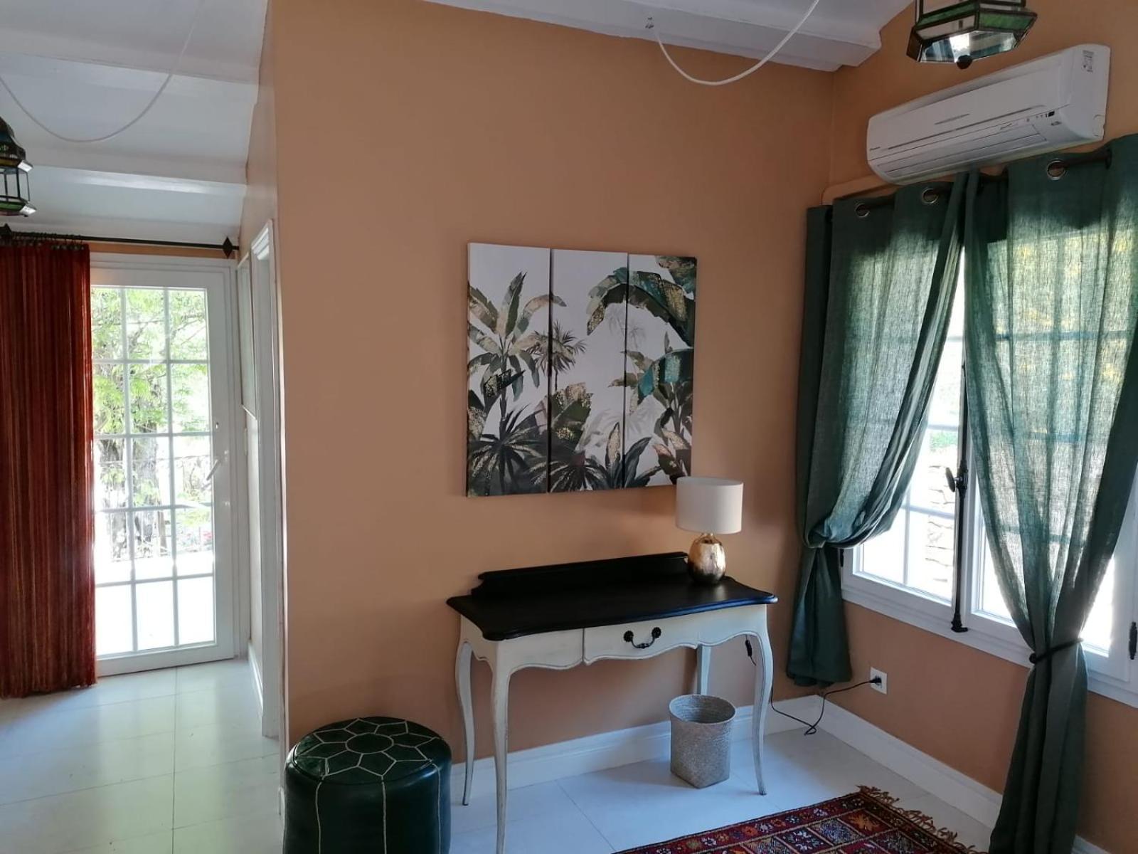 Mas Lei Bancau Bed & Breakfast Le Beausset Rom bilde